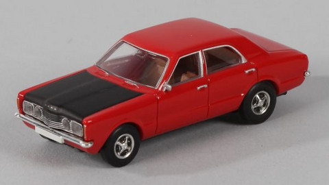 FORD TAUNUS GT pienoismalli 1:87