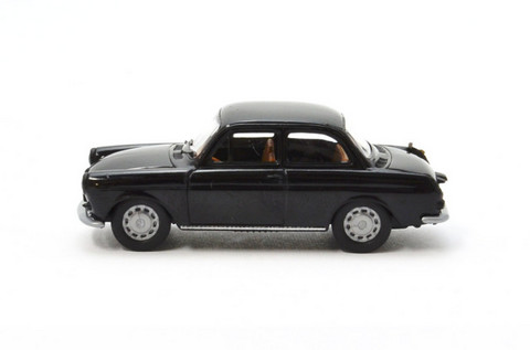 VW 1500 pienoismalli 1:87