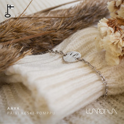 Lumoava Aava -rannekoru