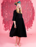 Liisi-dress embroidered black