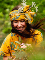 Neilikka-scarf golden