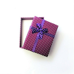 Polka dot lahjarasia koruille Fuksia/Violetti 7 x 9 x 2,6cm