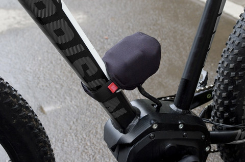 Fahrer Electric Cap akunpesänsuoja Shimano - ja Yamaha - runkoakuille