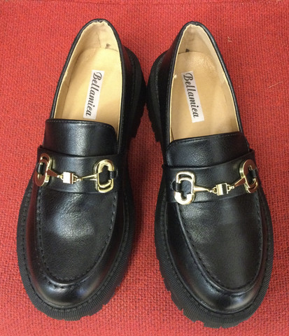 Loaferit Musta