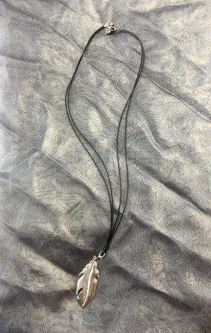 Kaulakoru metallisulka