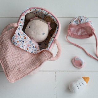 Little Dutch Rosa-nukke ja kantokassi