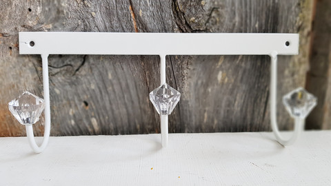 Hanger with crystal knobs