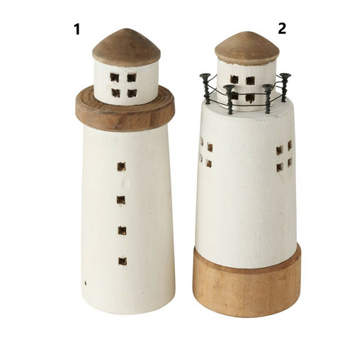 Lighthouses made of recycled wood