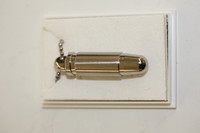 Luotiriipus ketjulla