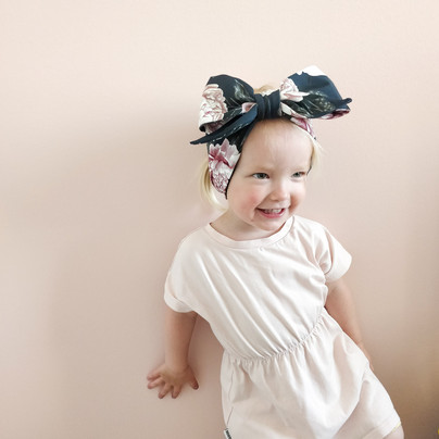 Headwrap ruusut ja perhoset