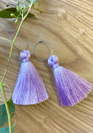 Tassel tupsut renkaalla -laventeli