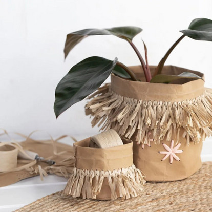 RAFFIA PAPERINARU, HIEKKA