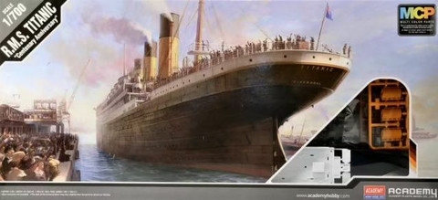 Academy 1/700 R.M.S. Titanic 