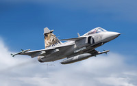 Italeri 1/72 JAS 39 Gripen aloituspakkaus