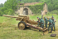 Italeri 1/72 15cm Field Howitzer 10,5cm Field Gun