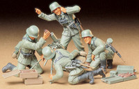 Tamiya 1/35 German Infantry Mortar Team