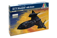 Italeri 1/72 SR-71 Blackbird with Drone