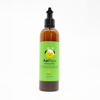 ApiSpa Antiallergenic shampoo koiralle