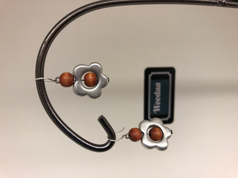 E78 Aarikka Esikko earrings
