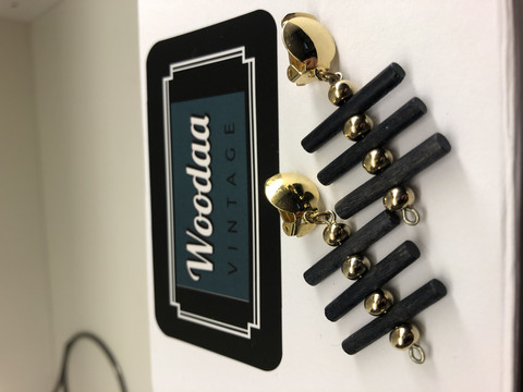 E43 Aarikka earrings black / gold, clip