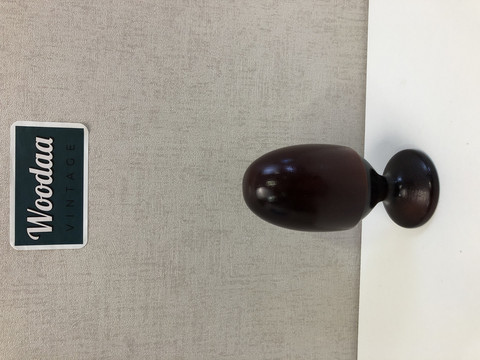 Y1 Aarikka Tipunen brown egg cup