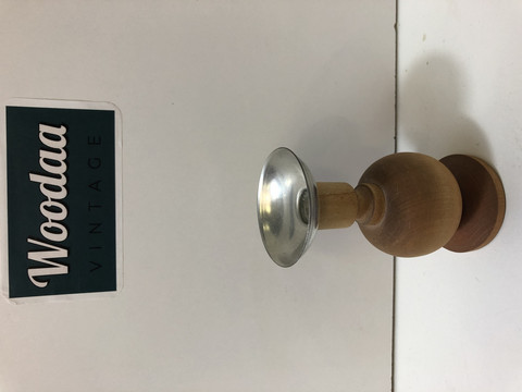 H58 Aarikkas Pikkiriikkinen candlestick