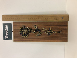 T2 Retro Ruusutaulu