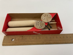O11 Aarikka Cheese set in a package