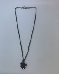 K 138 Aarikka Evita necklace black