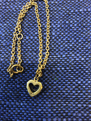 Kalevala jewellery Talon sydän necklace