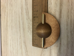 B115 Aarikka Lady brooch