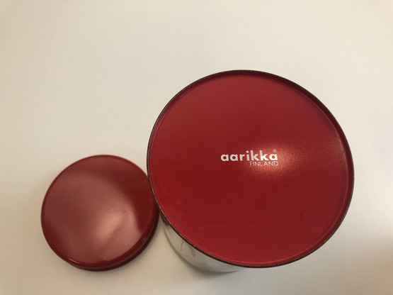 J1 Aarikka Kaura Peltipurkki