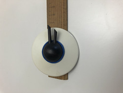 B189 Aarikka Hattu pin