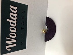 B193 Aarikka purple  Brooch