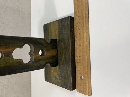 H96 Three-pronged candlestick