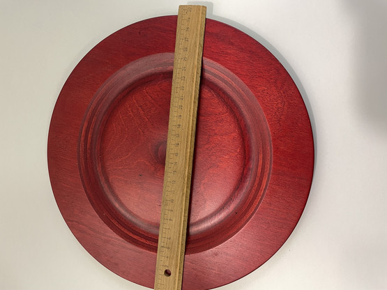 D22 red wooden plates 3pcs