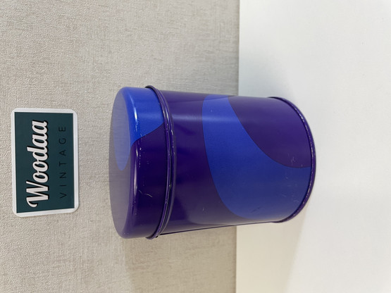 J39 Aarikka Tuliainen Peltipurkki violetti/sininen, 13 cm