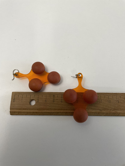 E226 Aarikkas  earrings, orange