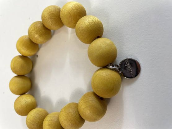 P55 Aarikkas yellow bracelet