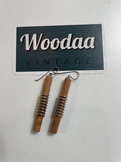 E240 Aarikkas earrings