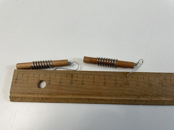 E240 Aarikkas earrings