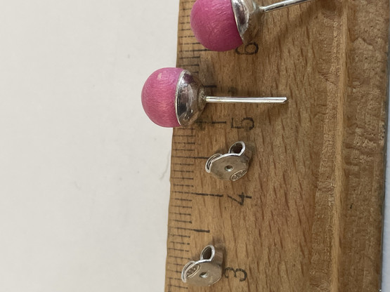 E250 Aarikka Marja Earrings purple