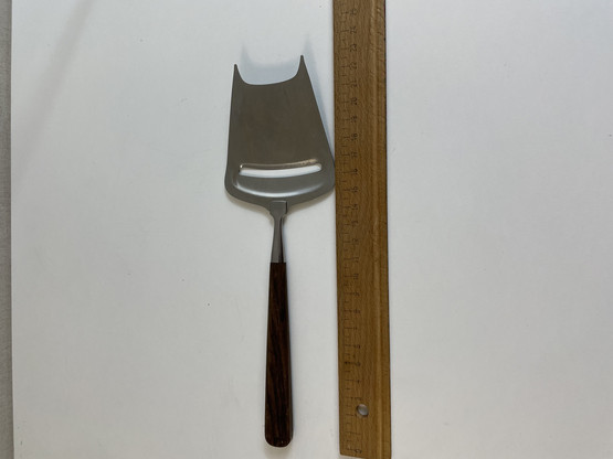 O41 cheese grater