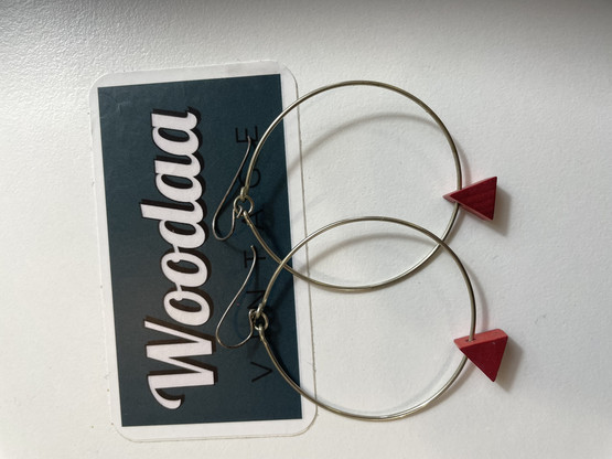 E274 Aarikkas Hippu earrings