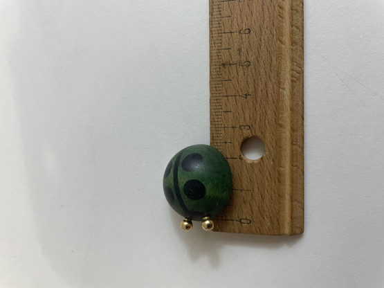 B293 Aarikkas ladybug pin