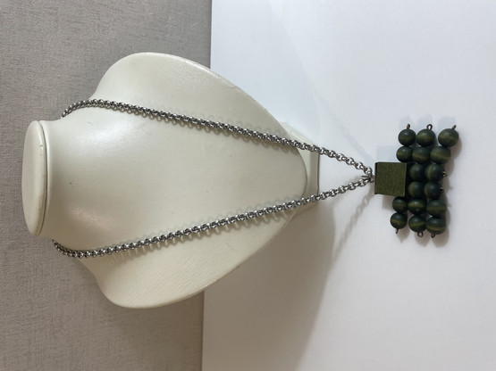 K311 Ibero green necklace