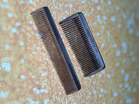Flat handle comb
