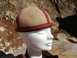 Väinämöisen hattu, somistenauhat puna - musta