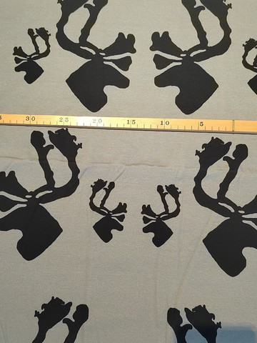 TRIKOO PALA Hirvas 100cm x 160cm