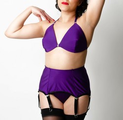 Dahlia garter belt purple S